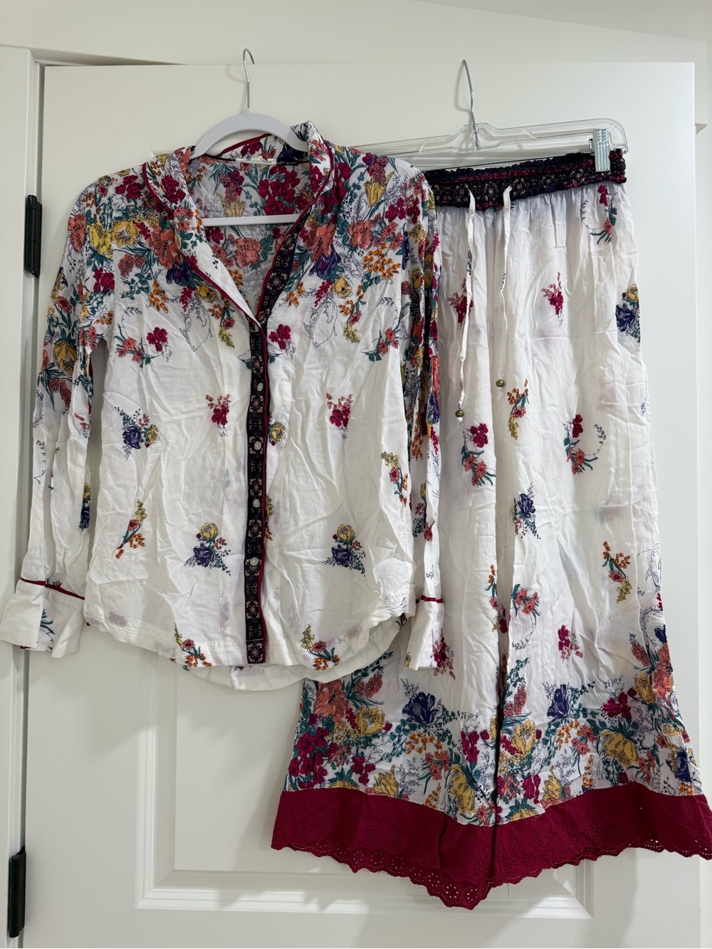 Anthropologie White Floral Two-Piece Pajama Set with Pink and Yellow Accents
